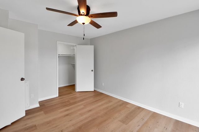 7047 Bissonnet Street 117, Houston, TX 77074