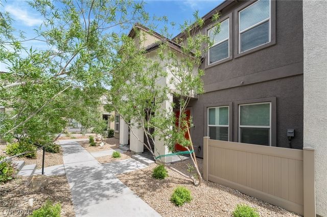 7483 Coastal Ledge Street, Las Vegas, NV 89139