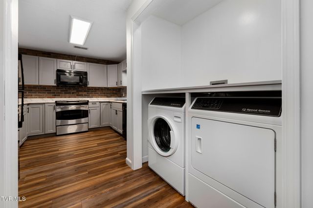 500 Fleetwood Drive 7, Kingsport, TN 37660