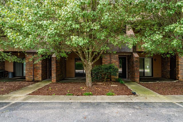 500 Fleetwood Drive 7, Kingsport, TN 37660