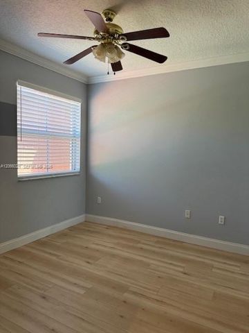15242 SW 30th Terrace 15242, Miami, FL 33185