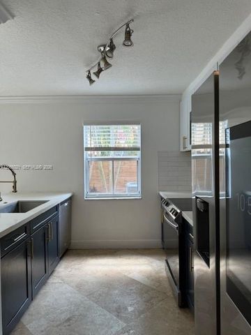 15242 SW 30th Terrace 15242, Miami, FL 33185