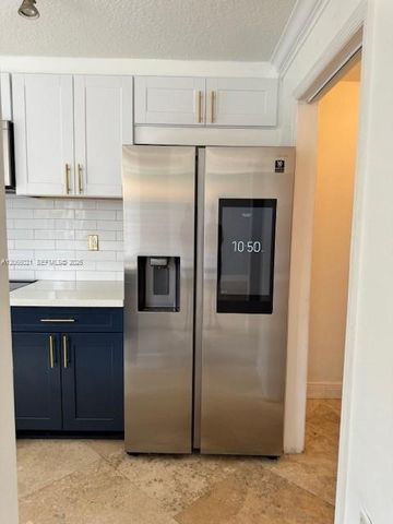 15242 SW 30th Terrace 15242, Miami, FL 33185