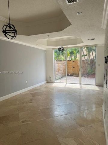 15242 SW 30th Terrace 15242, Miami, FL 33185