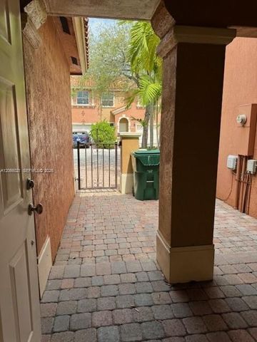 15242 SW 30th Terrace 15242, Miami, FL 33185