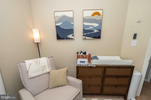 12048 ELLIOTS OAK PL, Bristow, VA 20136