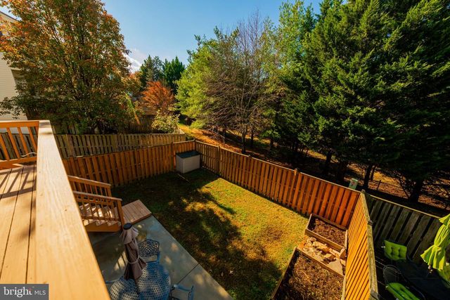 12048 ELLIOTS OAK PL, Bristow, VA 20136