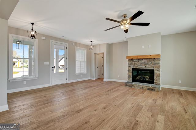 130 Putney Way, Senoia, GA 30276