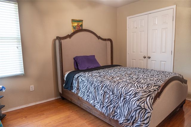 1721 Grassy View Drive, Fort Worth, TX 76177