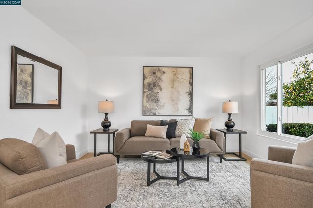 4126 Camelot Ct, Pittsburg, CA 94565