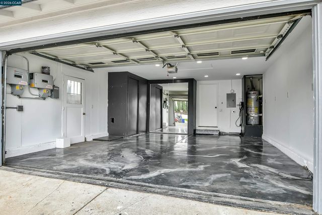 4126 Camelot Ct, Pittsburg, CA 94565