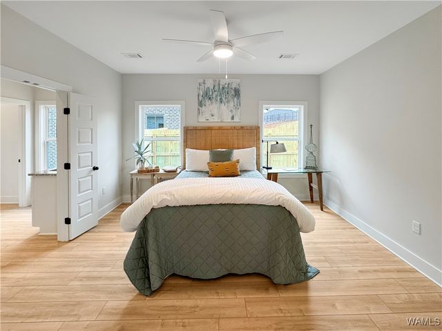 13773 Blackoak, Northport, AL 35475