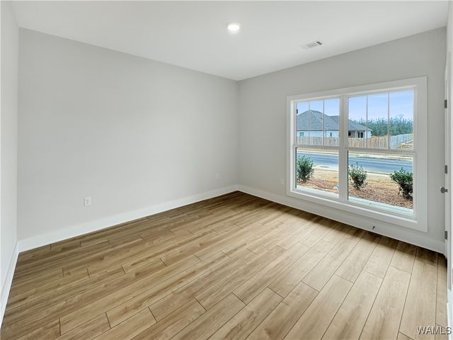 13773 Blackoak, Northport, AL 35475