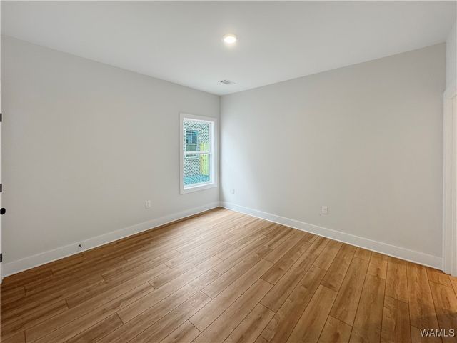 13773 Blackoak, Northport, AL 35475