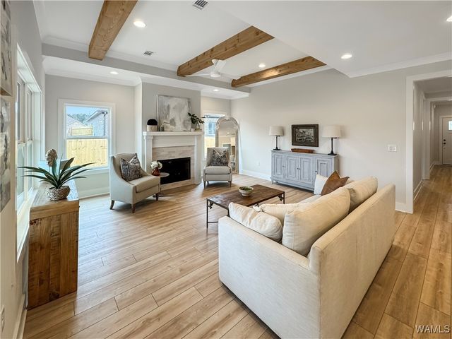 13773 Blackoak, Northport, AL 35475