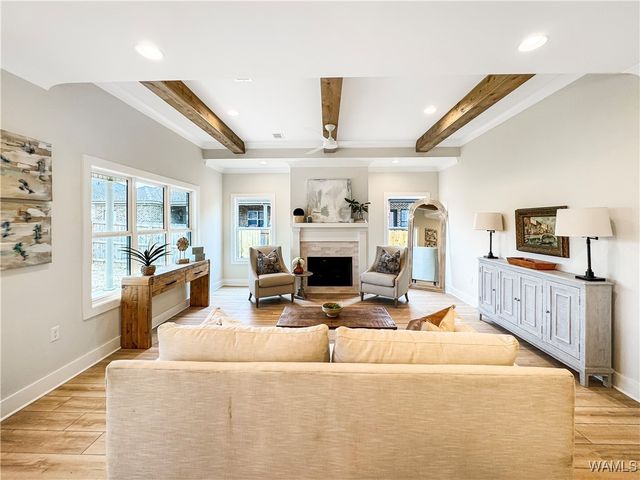 13773 Blackoak, Northport, AL 35475