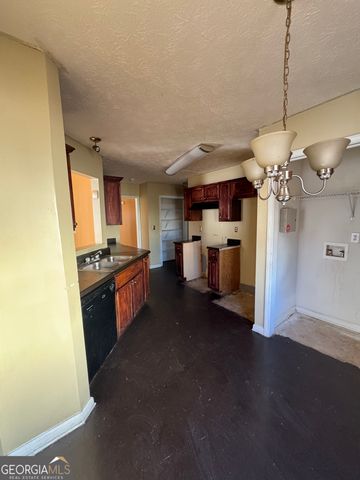 312 Vineyard Ridge Lane, Griffin, GA 30223