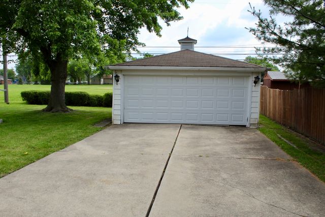 16421 Evans Avenue, South Holland, IL 60473
