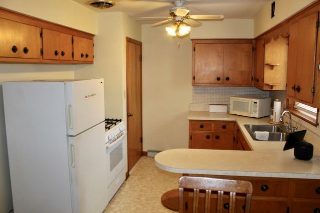 16421 Evans Avenue, South Holland, IL 60473