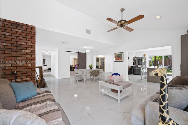 10610 SW 128th Avenue, Miami, FL 33186