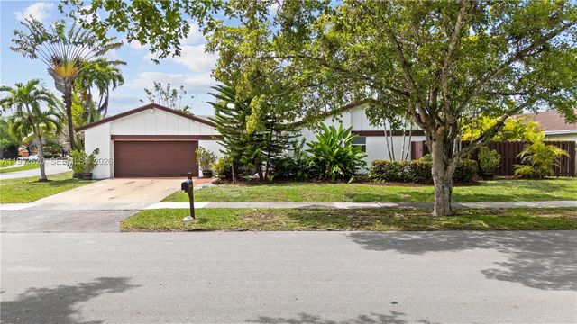 10610 SW 128th Avenue, Miami, FL 33186
