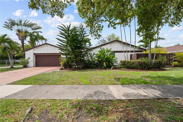 10610 SW 128th Avenue, Miami, FL 33186