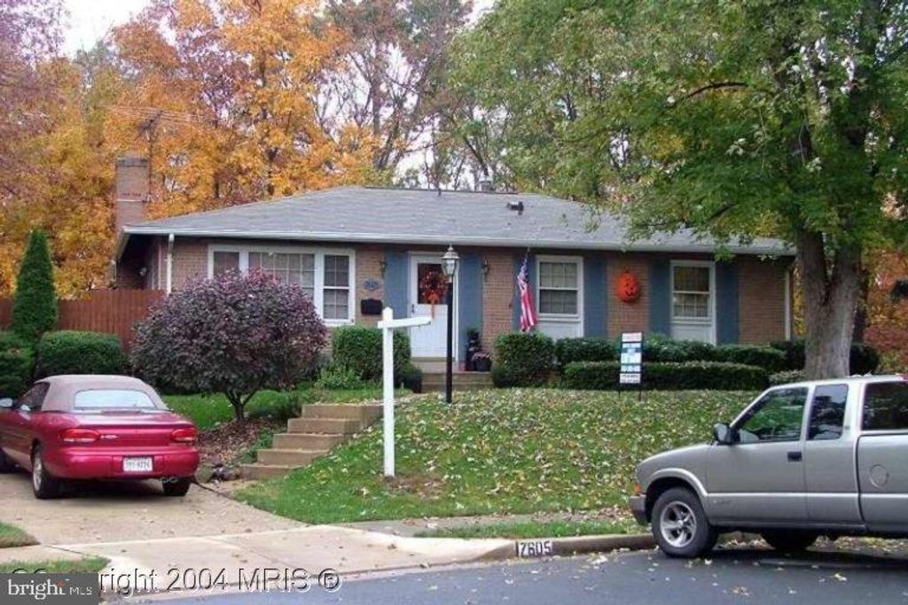 7605 ROSBURY CT, Manassas, VA 20109