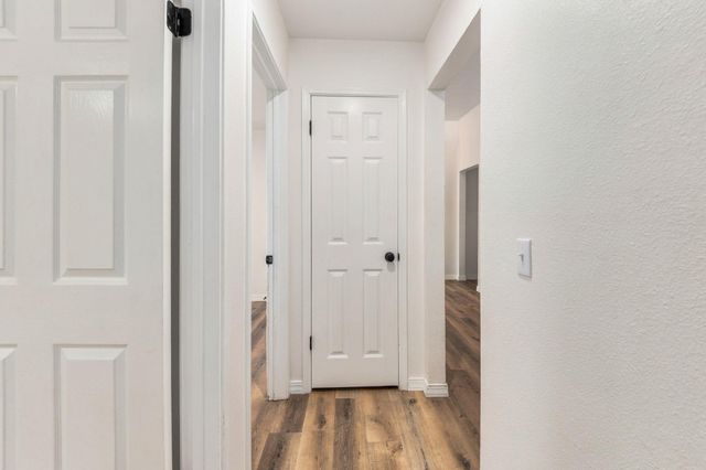 810 Honeysuckle DR, Leander, TX 78641