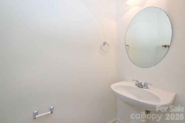 10612 Stoneacre Court, Pineville, NC 28134