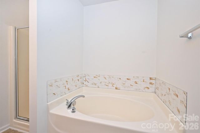 10612 Stoneacre Court, Pineville, NC 28134
