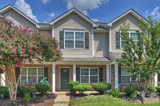 10612 Stoneacre Court, Pineville, NC 28134