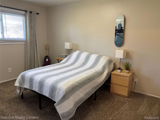 39839 Dorian Drive, Sterling Heights, MI 48310
