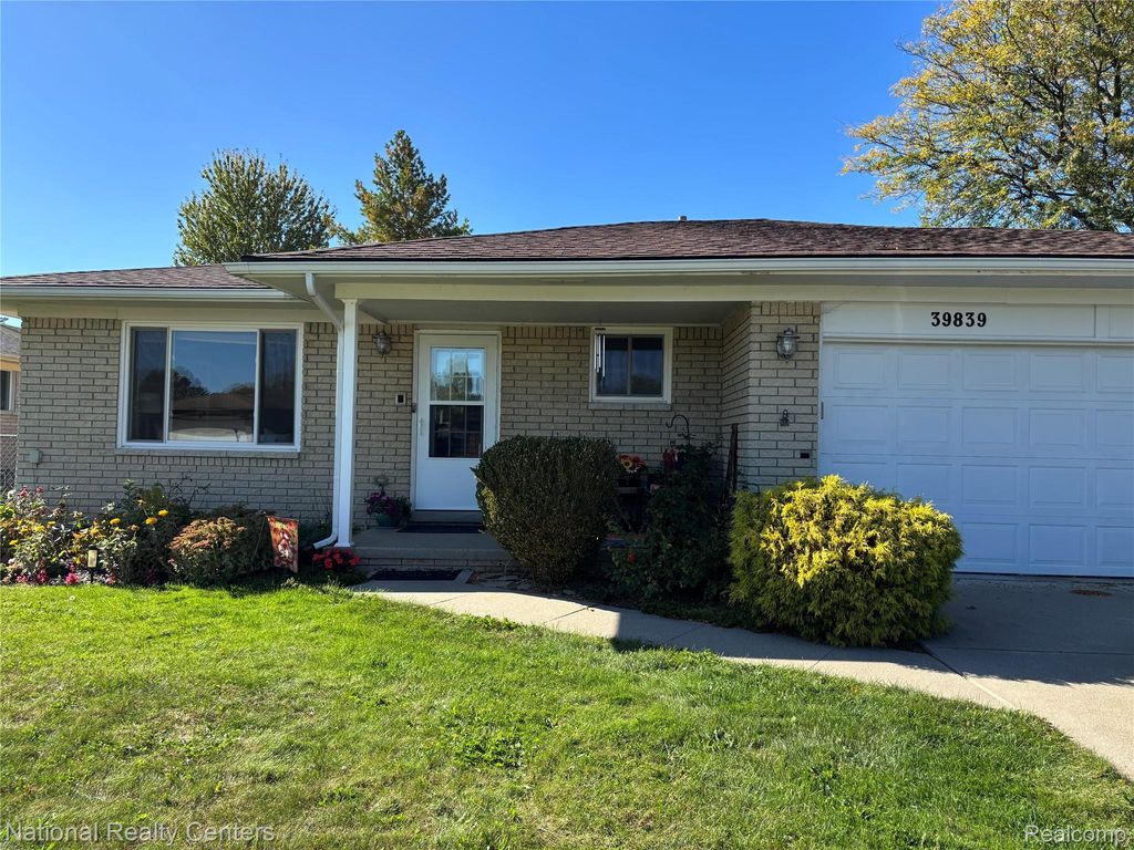 39839 Dorian Drive, Sterling Heights, MI 48310