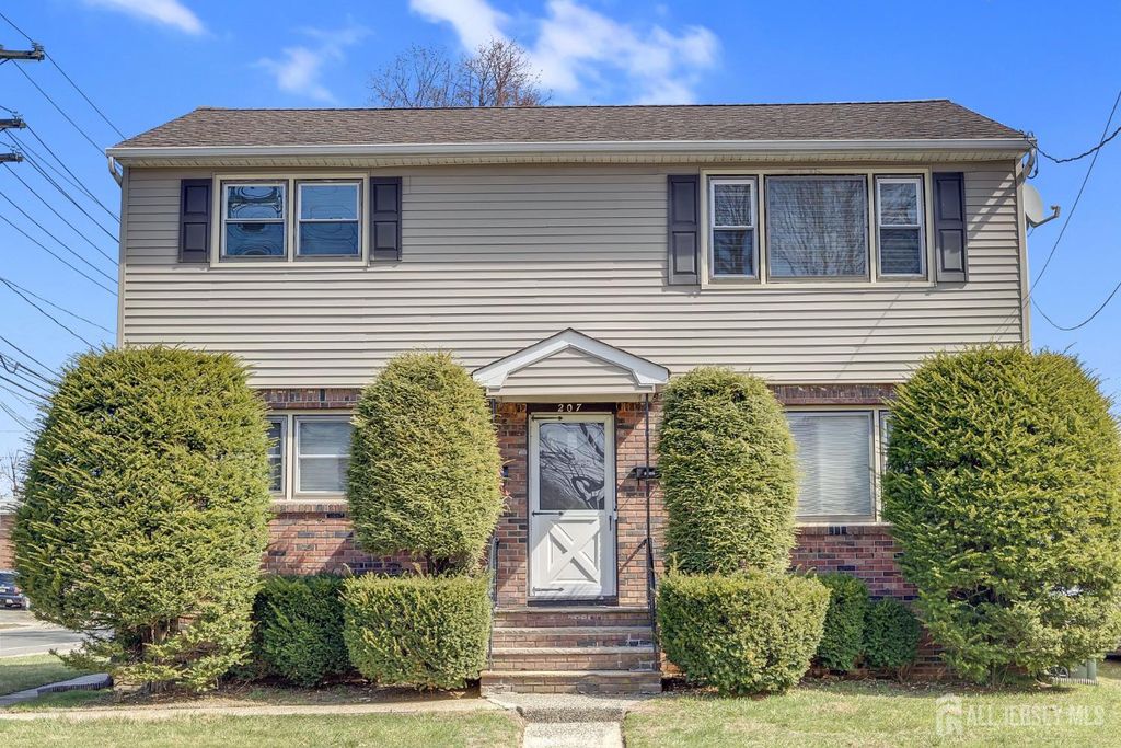 207 Gertrude Terrace, Dunellen, NJ 08812