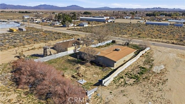 10380 Baker Road, Lucerne Valley, CA 92356