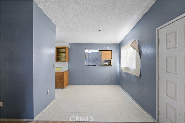 10380 Baker Road, Lucerne Valley, CA 92356