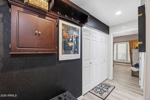 5200 S LAKESHORE Drive 116, Tempe, AZ 85283