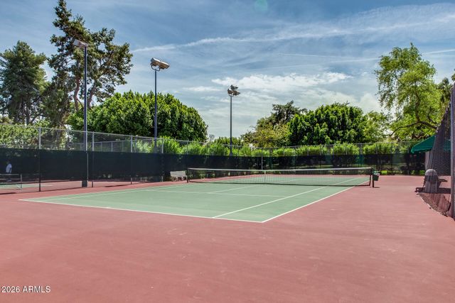 5200 S LAKESHORE Drive 116, Tempe, AZ 85283