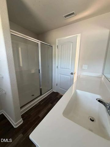 80 Shallow, Youngsville, NC 27596