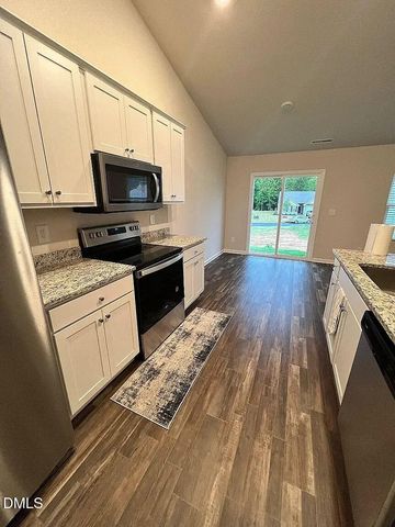 80 Shallow, Youngsville, NC 27596