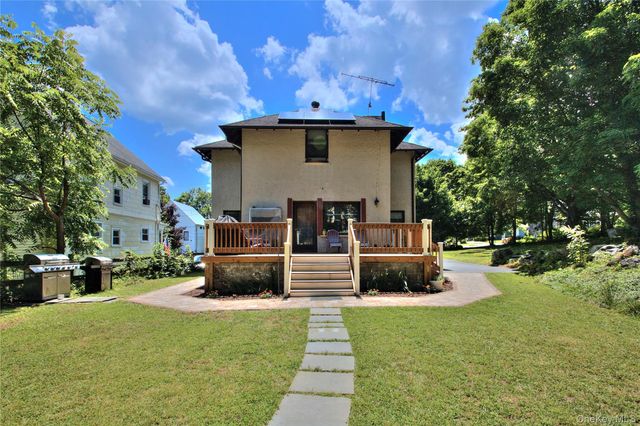 20 Shuit Place, Central Valley, NY 10917