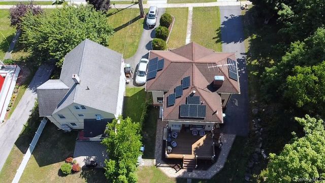 20 Shuit Place, Central Valley, NY 10917