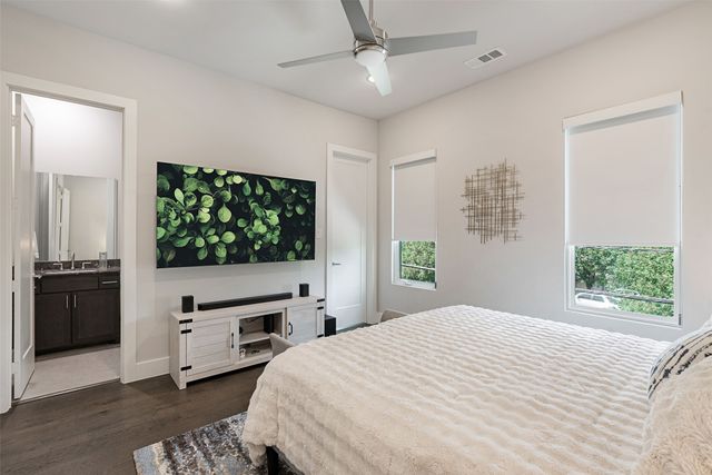 4126 Entrada Way, Dallas, TX 75219
