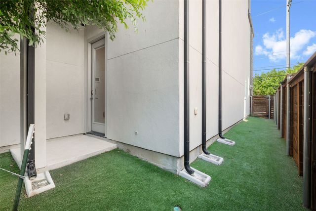 4126 Entrada Way, Dallas, TX 75219