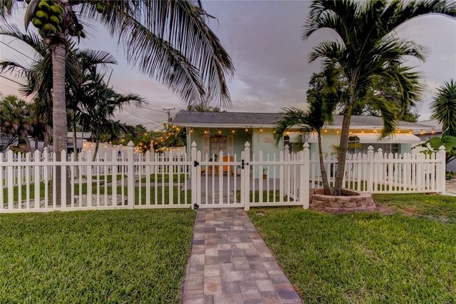 1907 2ND STREET, Indian Rocks Beach, FL 33785