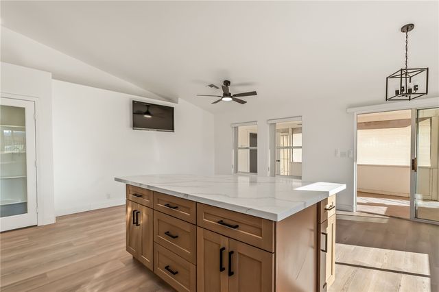 1863 E La Entrada Place, Fort Mohave, AZ 86426