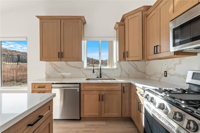 1863 E La Entrada Place, Fort Mohave, AZ 86426