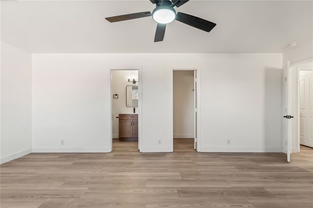 1863 E La Entrada Place, Fort Mohave, AZ 86426