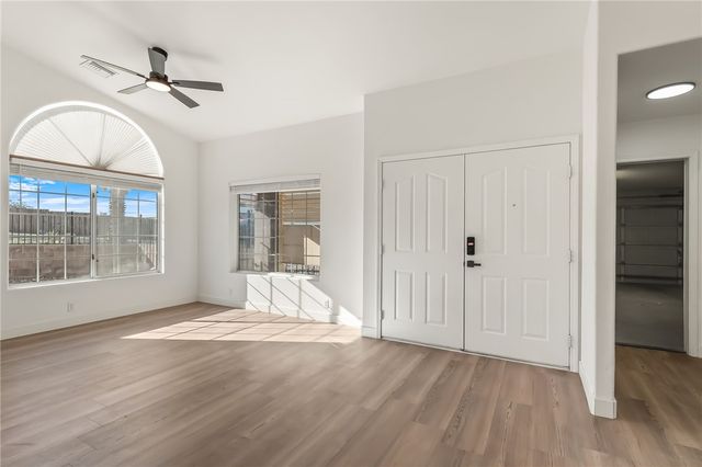 1863 E La Entrada Place, Fort Mohave, AZ 86426