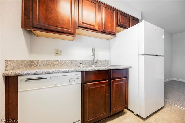 4921 Indian River Drive 120, Las Vegas, NV 89103